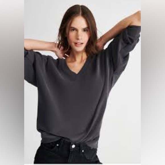 Mavi V Neck Sweatshirt softstreme like - Picture 2 of 7